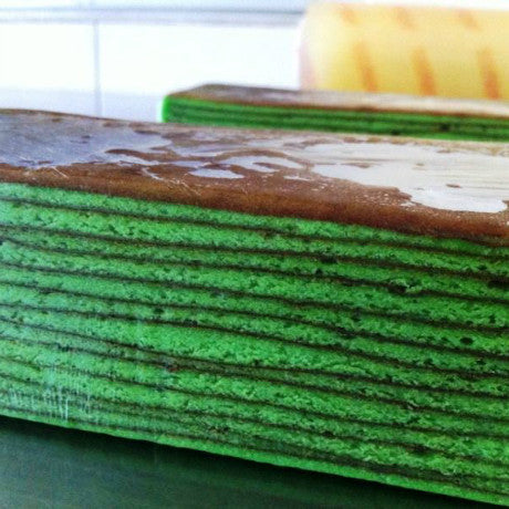 Kek Lapis Evergreen by Q Cake
