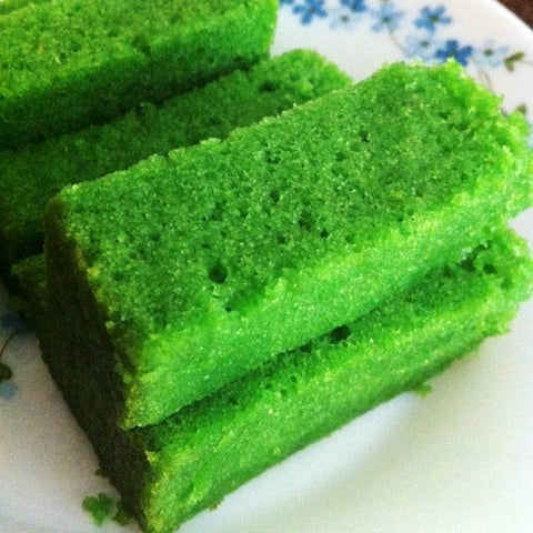 Kek Lapis Lumut by Q Cake